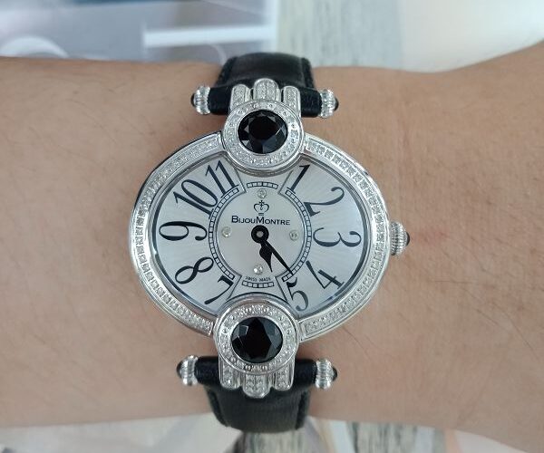 台中手錶流當拍賣 原裝 BIJOUMONTRE 寶爵 鑽圈 珍珠母貝面 石英 女錶 9成5新 特價出清 KR026