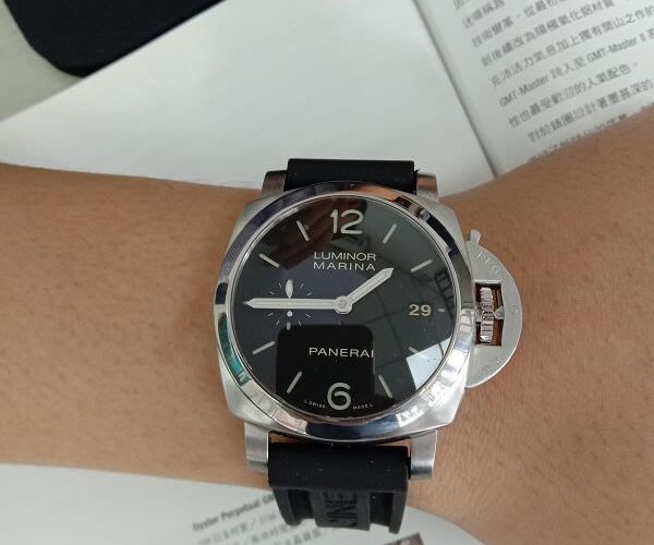 台中流當手錶拍賣 原裝 PANERAI 沛納海 PAM392 不銹鋼 自動 盒單齊 9成5新 喜歡價可議 KR045